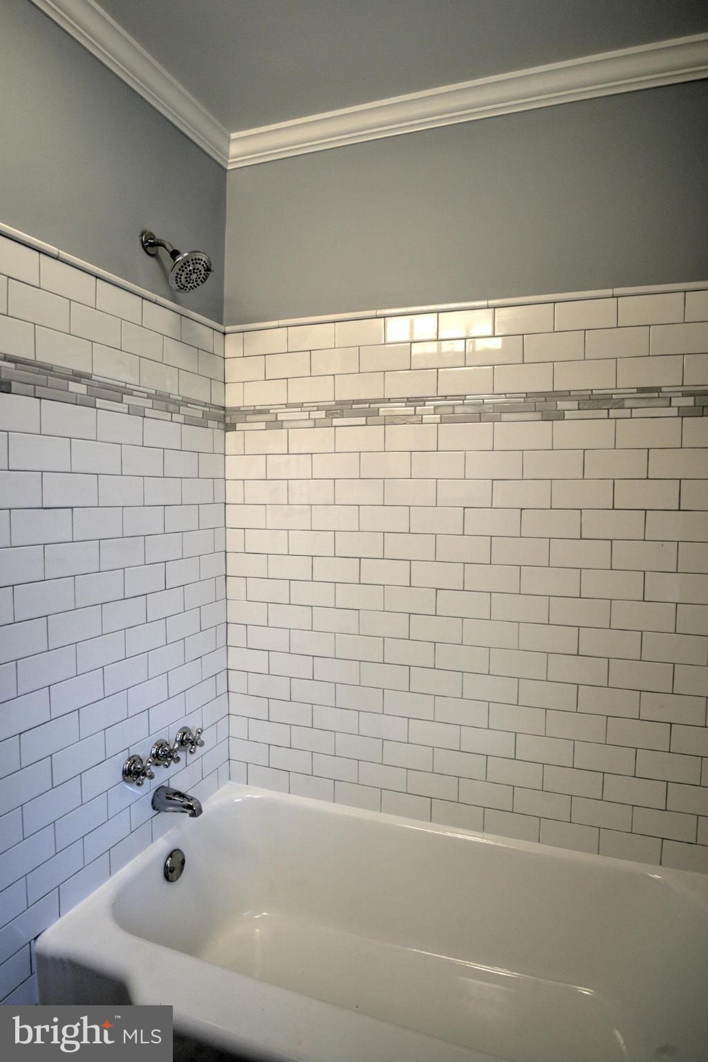 360 Old Trail Baltimore, MD 21212 - Photo 20 of 28 Bath