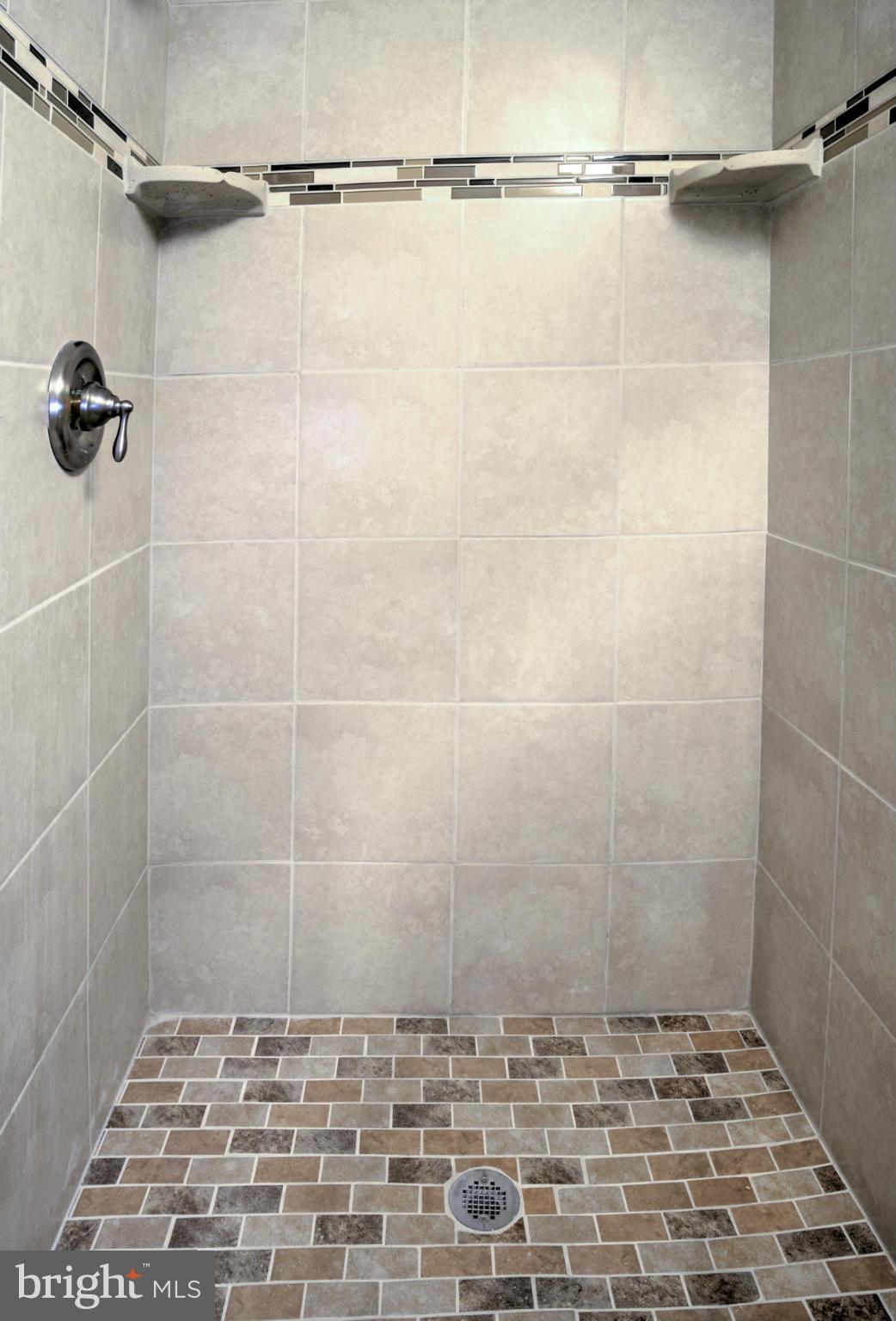 360 Old Trail Baltimore, MD 21212 - Photo 24 of 28 Bath