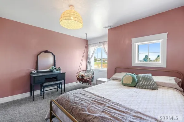 $995,000 | 956 East 1100 North, Shelley, ID 83274