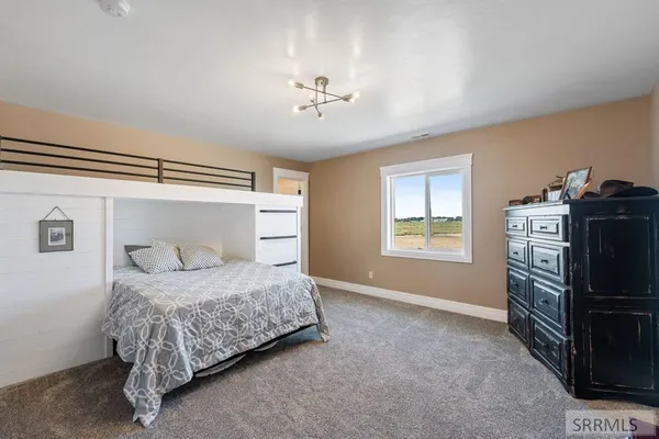 $995,000 | 956 East 1100 North, Shelley, ID 83274