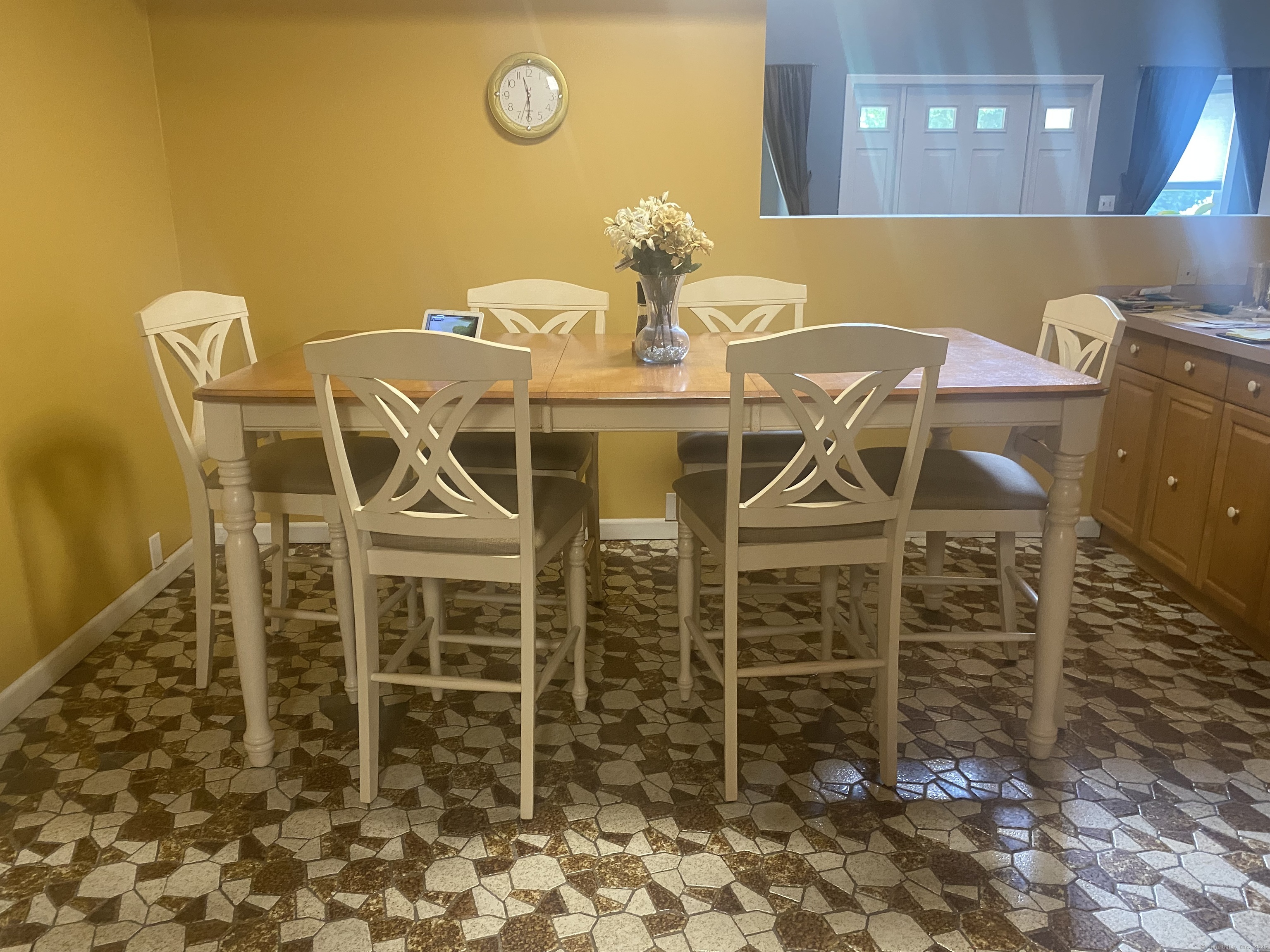39 Loren Circle Windsor, CT 06095 - Photo 7 of 16 a view of a dining room with furniture