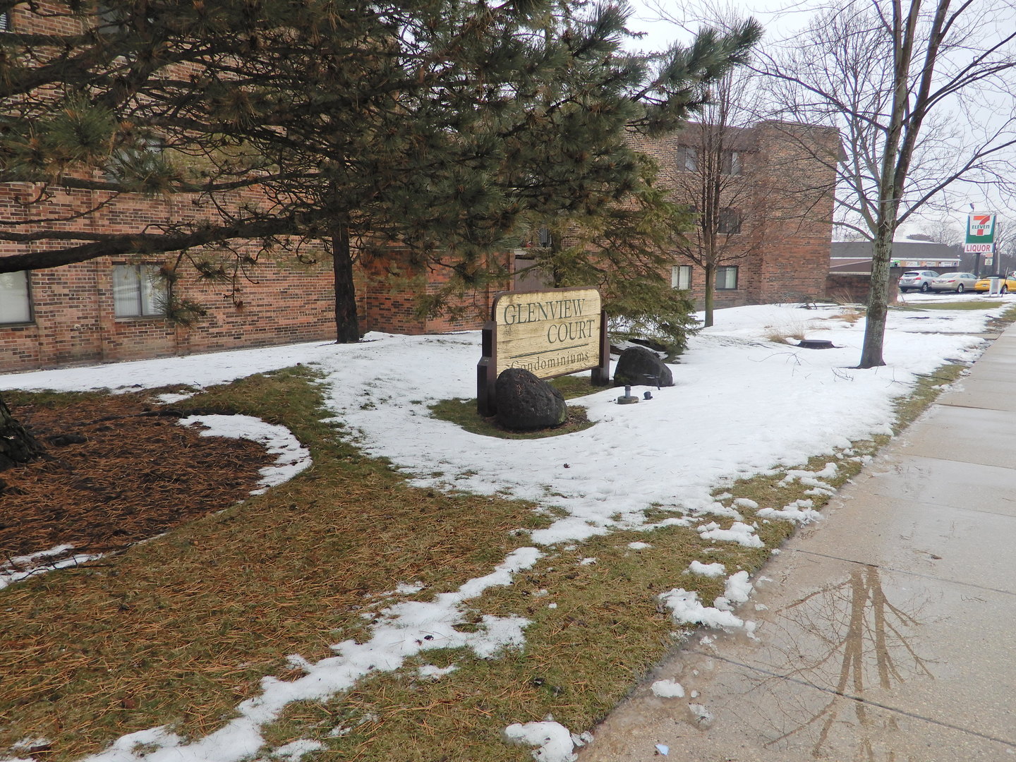 3531 Central Road, Unit 103 Glenview, IL 60025 - Photo 3 of 10