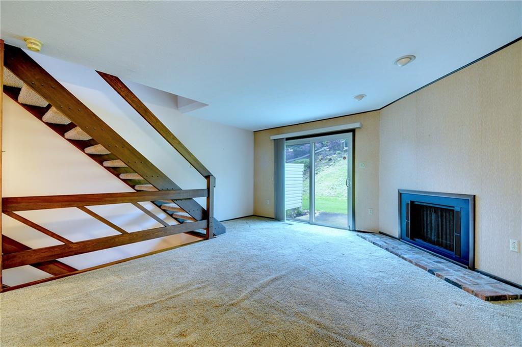 209 Spring Run Drive Monroeville, PA 15146 - Photo 10 of 21 Gallery Image 10
