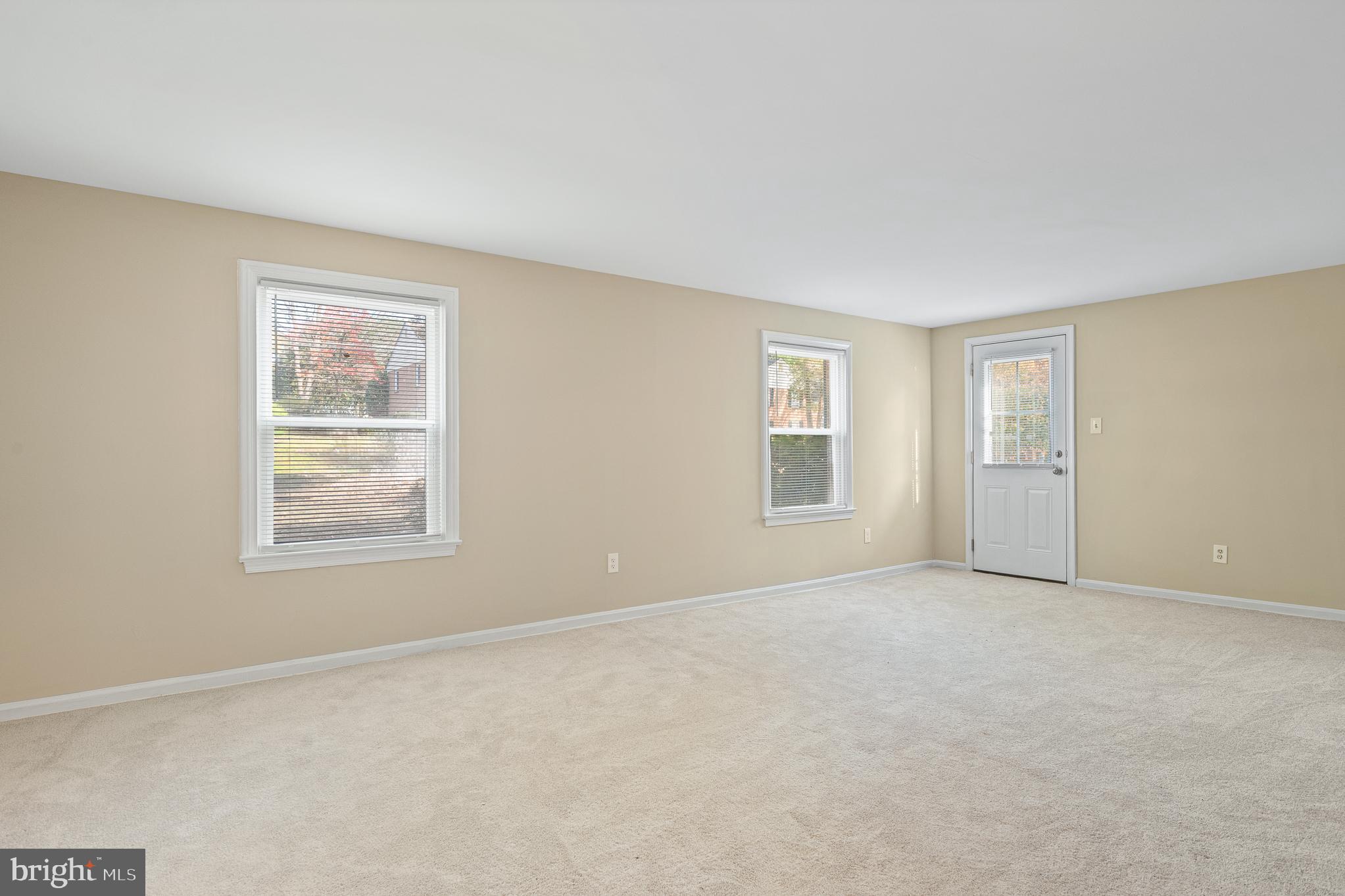9713 Byeforde Road Kensington, MD 20895 - Photo 43 of 56 an empty room with windows
