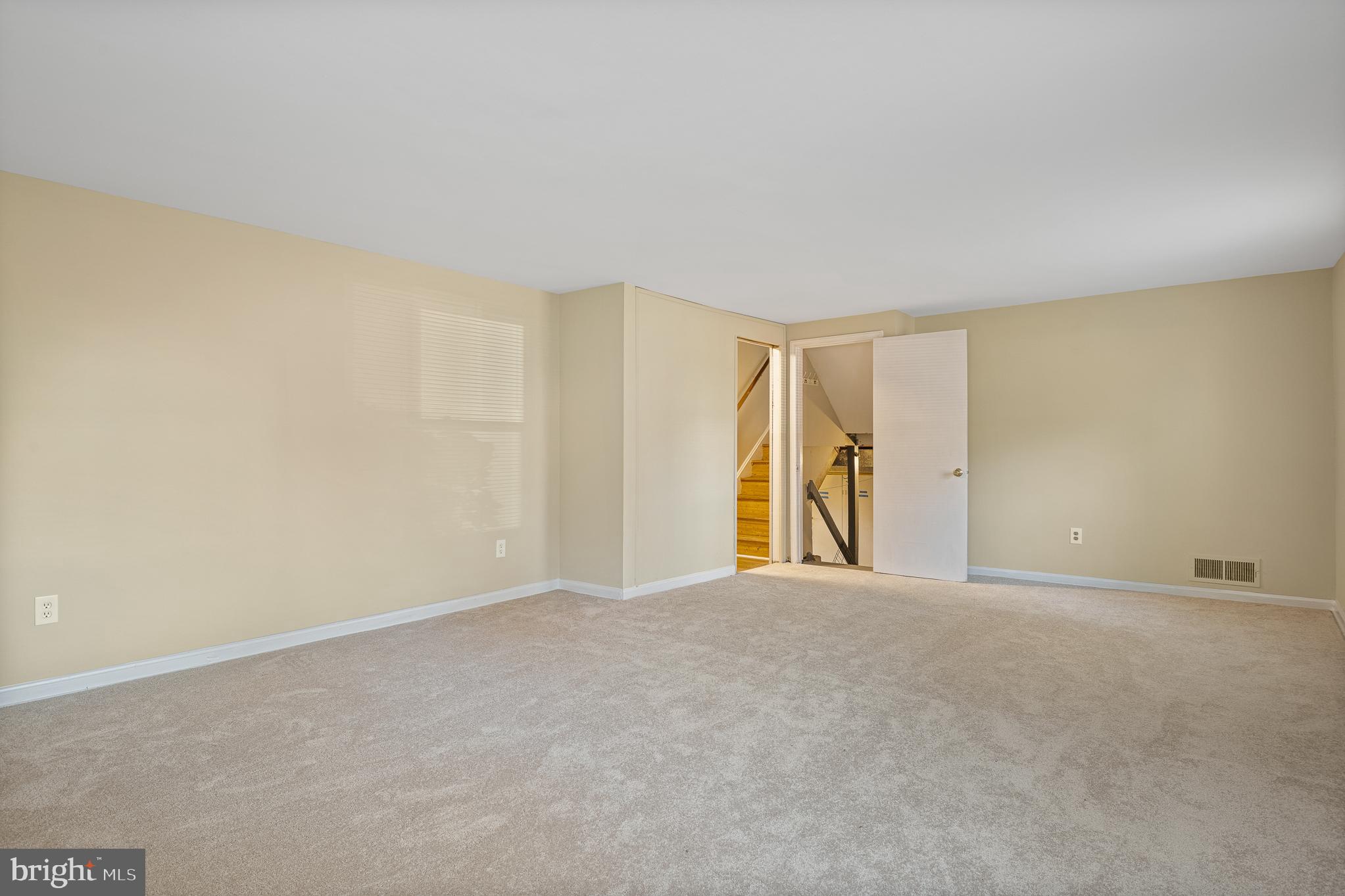 9713 Byeforde Road Kensington, MD 20895 - Photo 46 of 56 a view of empty room
