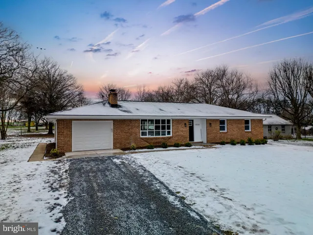 $400,000 | 17731 Mason Dixon Road, Hagerstown, MD 21740
