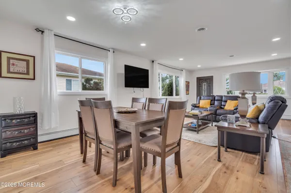 $400,000 | 40 Bonaire Drive, Toms River, NJ 08757