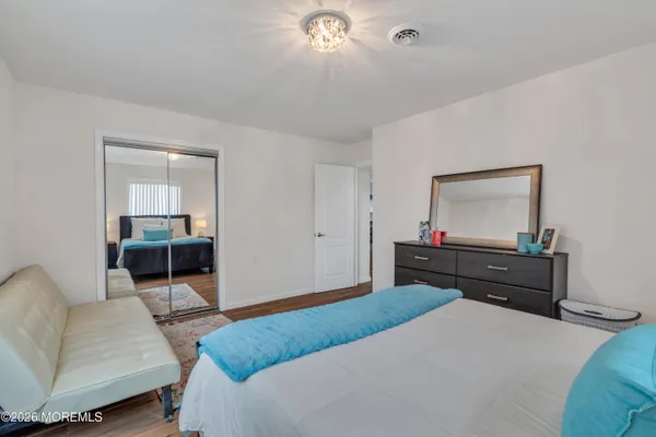 $400,000 | 40 Bonaire Drive, Toms River, NJ 08757