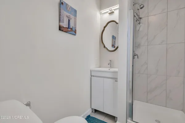 $400,000 | 40 Bonaire Drive, Toms River, NJ 08757
