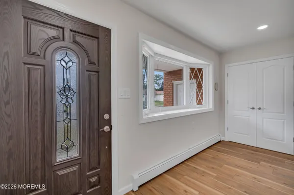 $400,000 | 40 Bonaire Drive, Toms River, NJ 08757