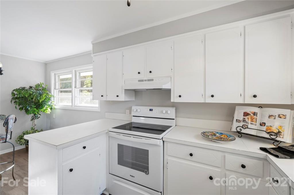 115 Silver Creek Road Morganton, NC 28655 - Photo 17 of 36 Gallery Image 17