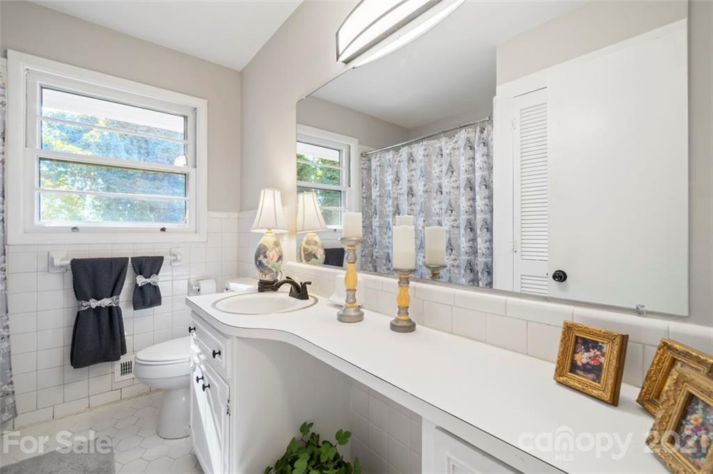115 Silver Creek Road Morganton, NC 28655 - Photo 23 of 36 Gallery Image 23