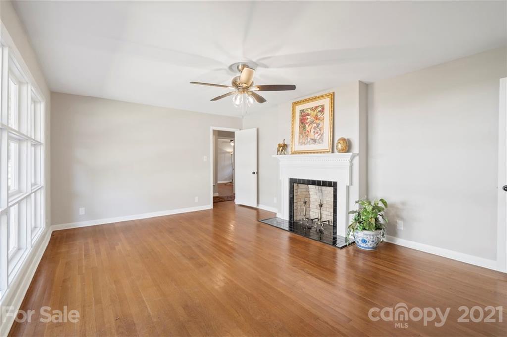 115 Silver Creek Road Morganton, NC 28655 - Photo 8 of 36 Gallery Image 8