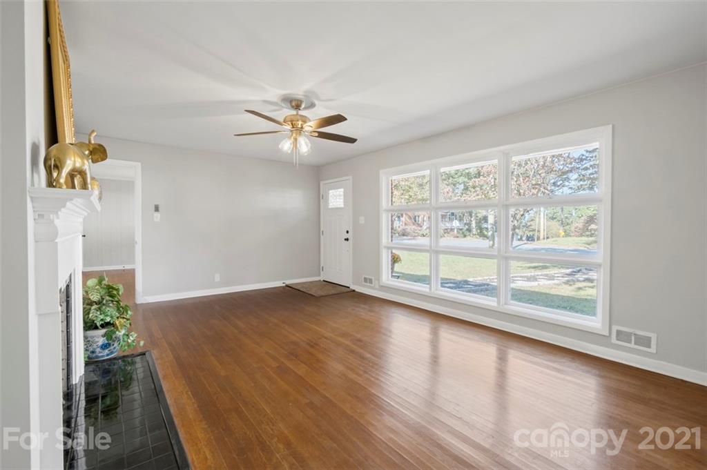 115 Silver Creek Road Morganton, NC 28655 - Photo 10 of 36 Gallery Image 10