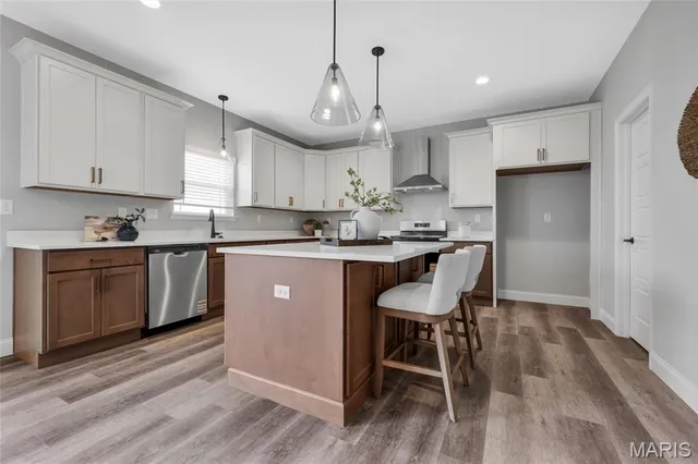 $570,000 | 111 Timber Wind Drive, Wentzville, MO 63385