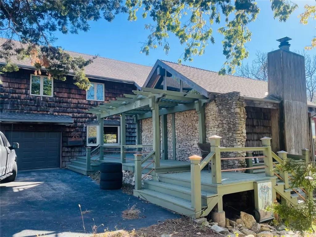 3907 Northeast Beach Road Lee's Summit, MO 64064 - Photo 2 of 18