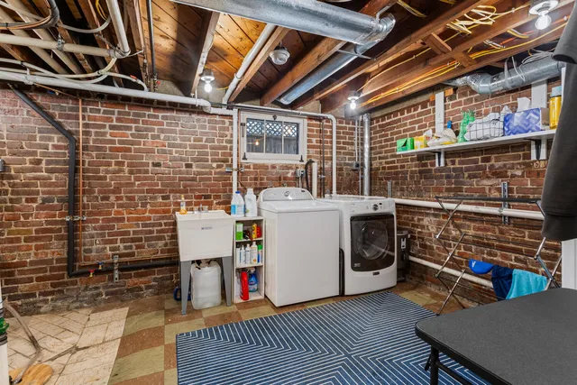 $235,000 | 306 North Edwin Street, Champaign, IL 61821