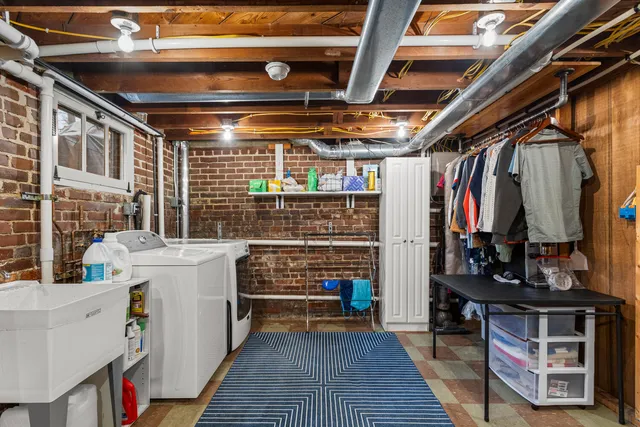 $235,000 | 306 North Edwin Street, Champaign, IL 61821