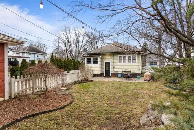 $235,000 | 306 North Edwin Street, Champaign, IL 61821