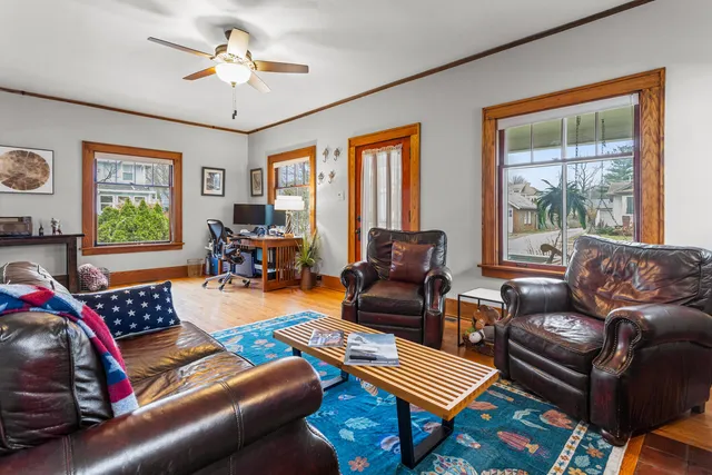 $235,000 | 306 North Edwin Street, Champaign, IL 61821