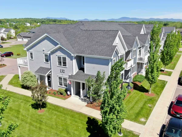 $469,000 | 132 Stillwater Lane, Unit 1, Williston, VT 05495