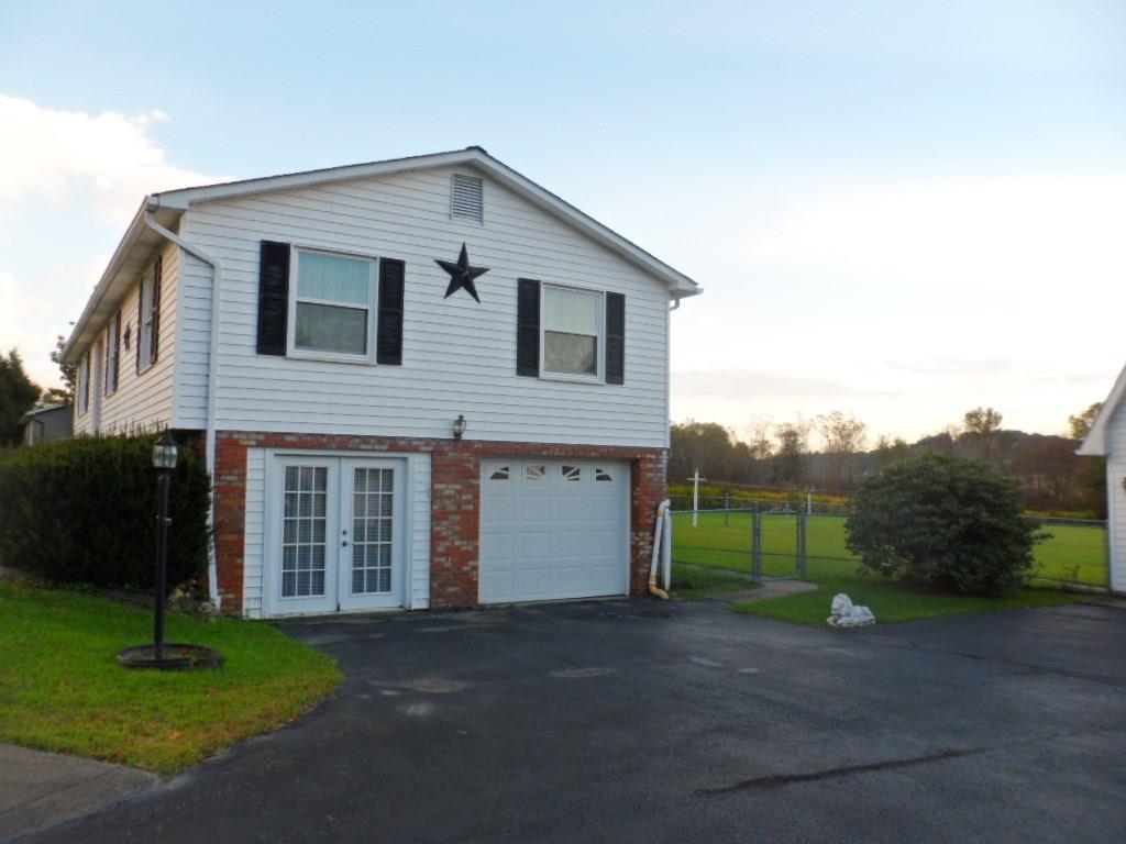 302 Ringneck Road Carmichaels, PA 15320 - Photo 2 of 25 Gallery Image 2
