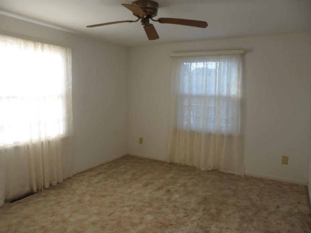 302 Ringneck Road Carmichaels, PA 15320 - Photo 11 of 25 Gallery Image 11