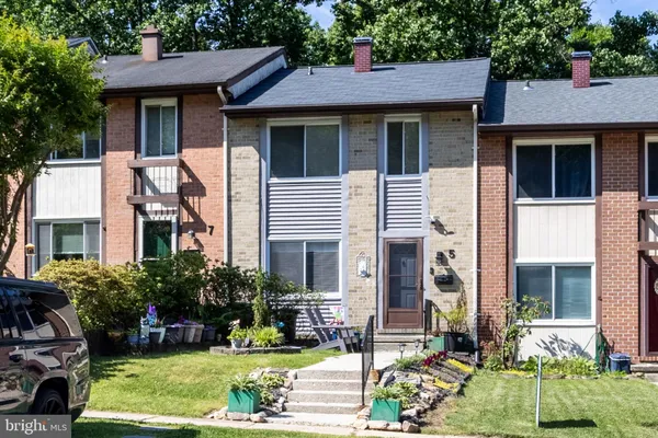 $295,999 | 5 Bideford Court, Parkville, MD 21234