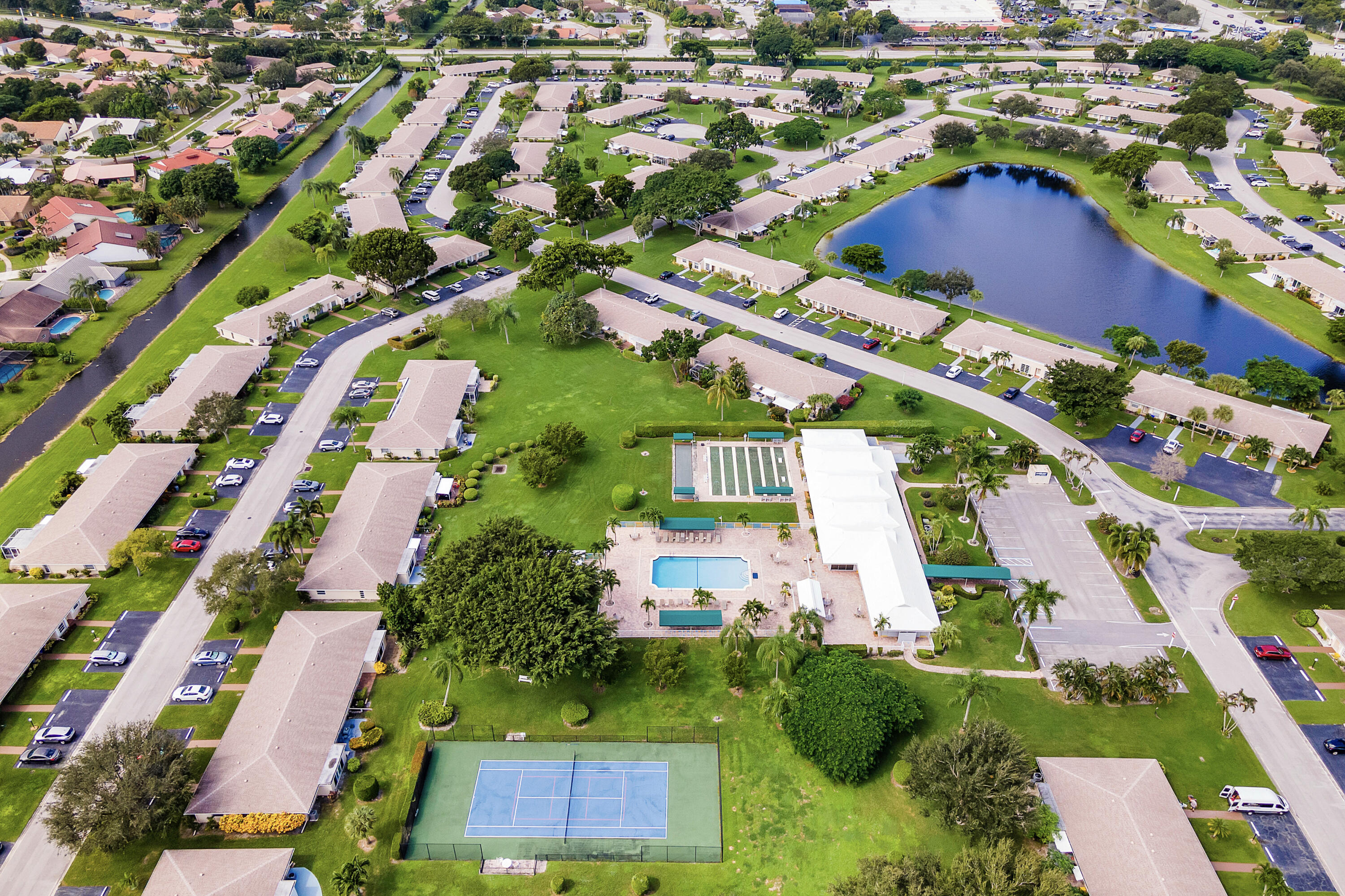 8799 Bella Vista Drive, Unit 2780 Boca Raton, FL 33433 - Photo 58 of 59 Amenities (16)