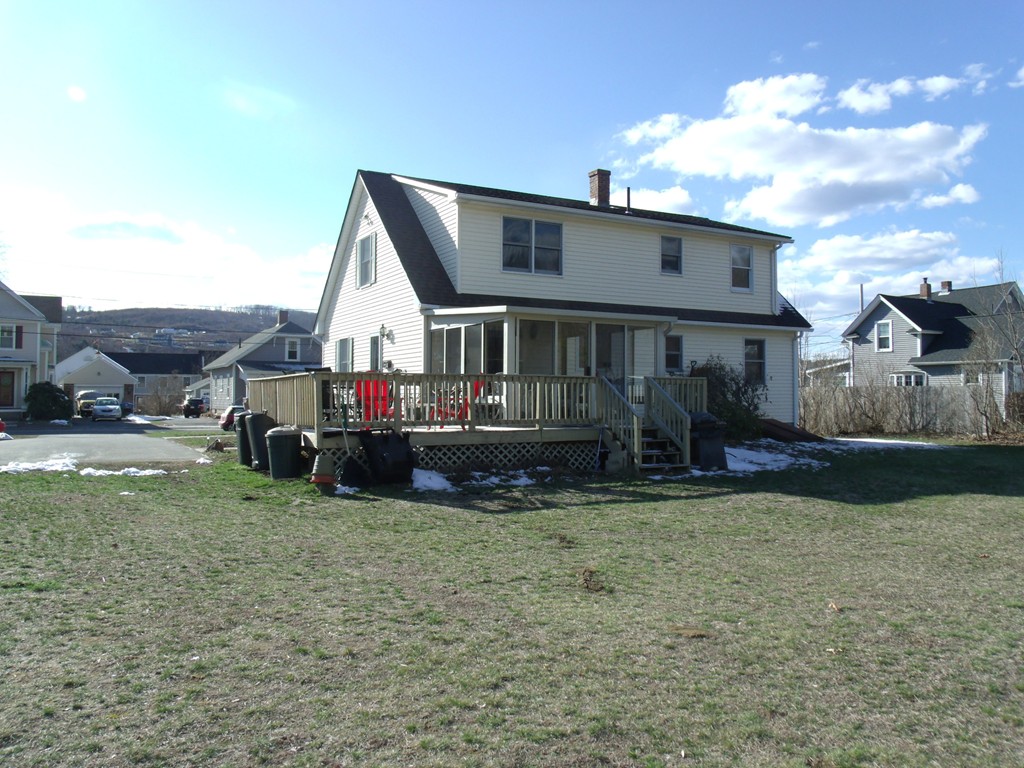 4 Gates Street Monson, MA 01057 - Photo 4 of 30 Gallery Image 4
