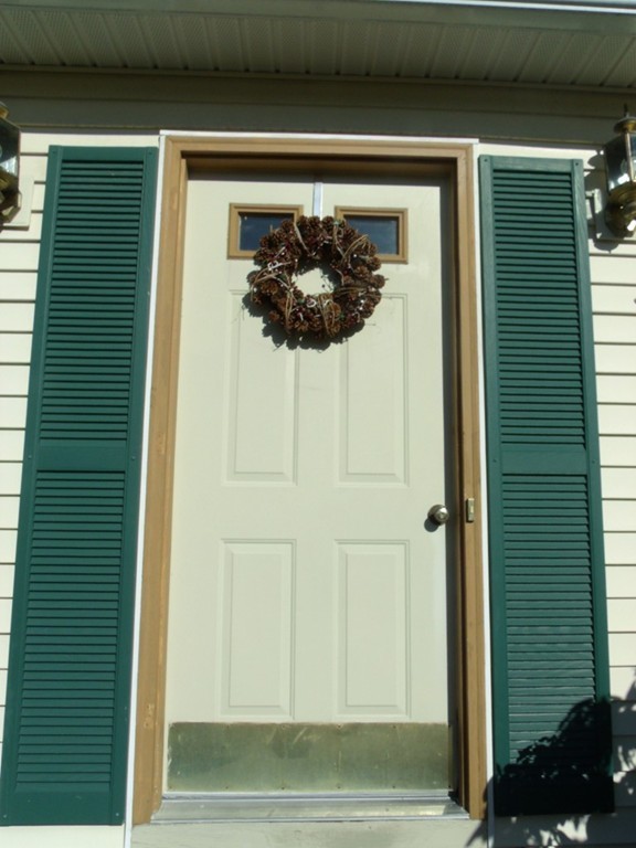 4 Gates Street Monson, MA 01057 - Photo 6 of 30 Gallery Image 6