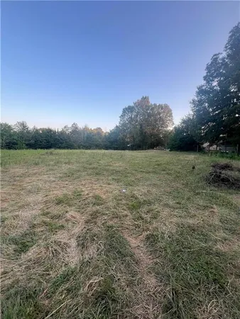 a view of an outdoor space and a yard
