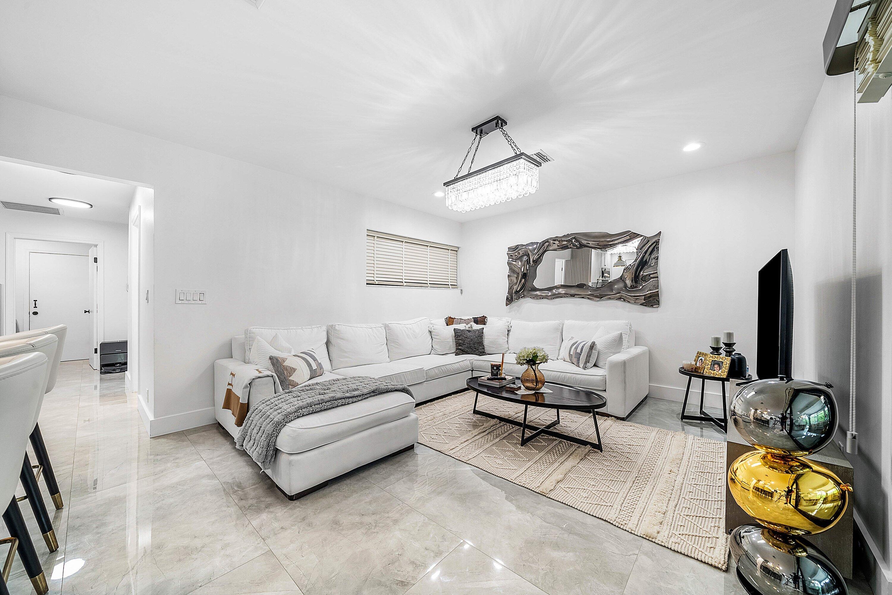 20797 Cabrillo Way Boca Raton, FL 33428 - Photo 15 of 100 016-20797CabrilloWay-BocaRaton-FL-33428-