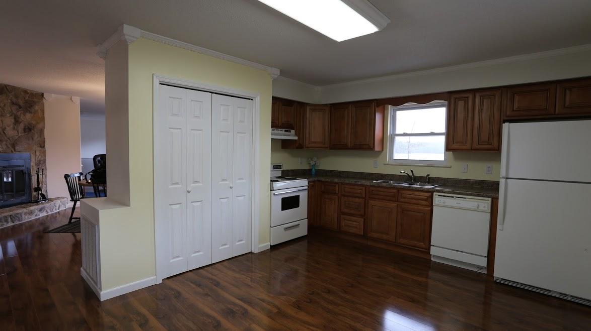 634 Hilltop Road, Unit LOT #7 Spring City, TN 37381 - Photo 9 of 50 2
