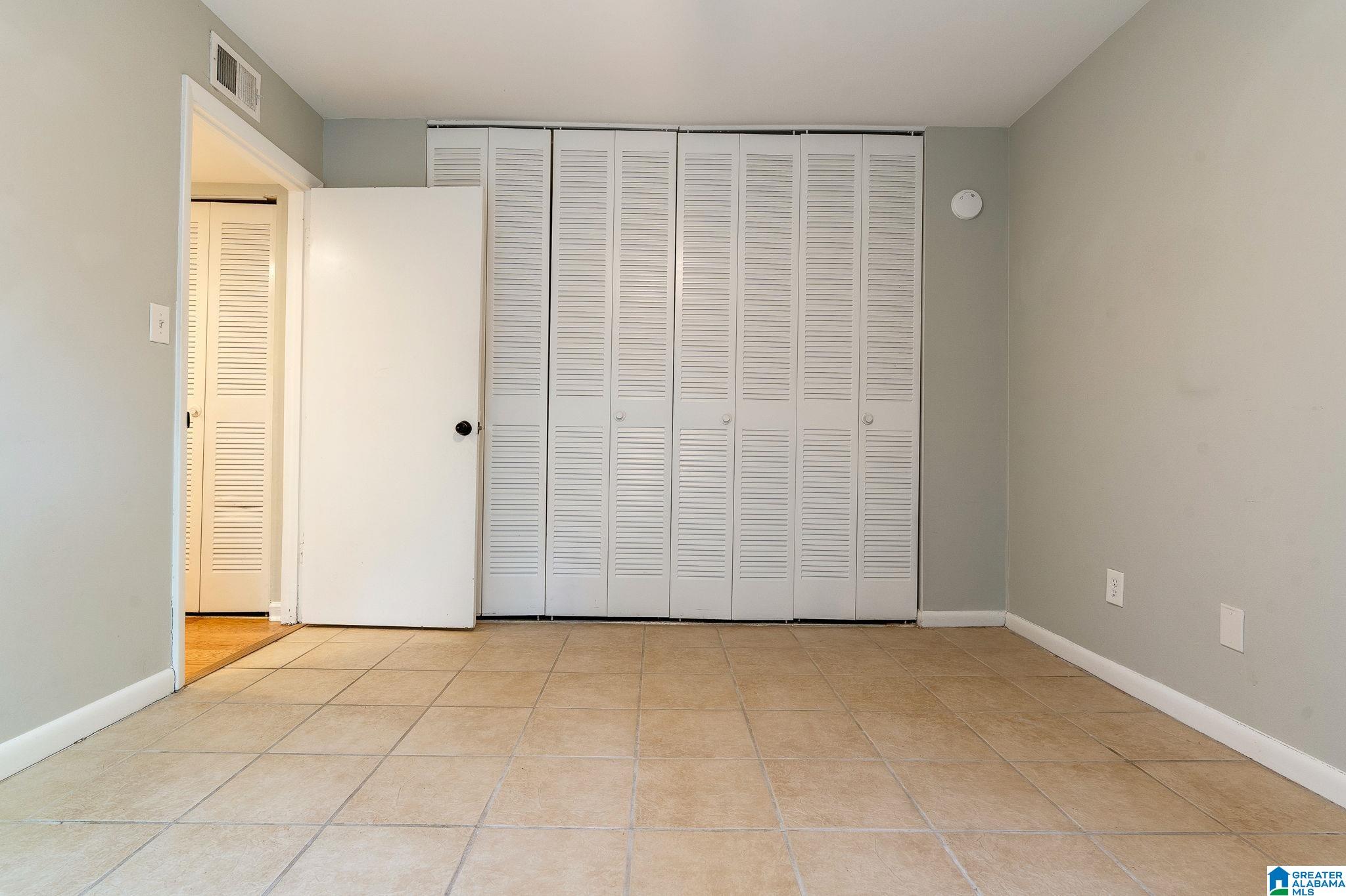 3350 Altamont Road South, Unit A8 Birmingham, AL 35205 - Photo 12 of 25