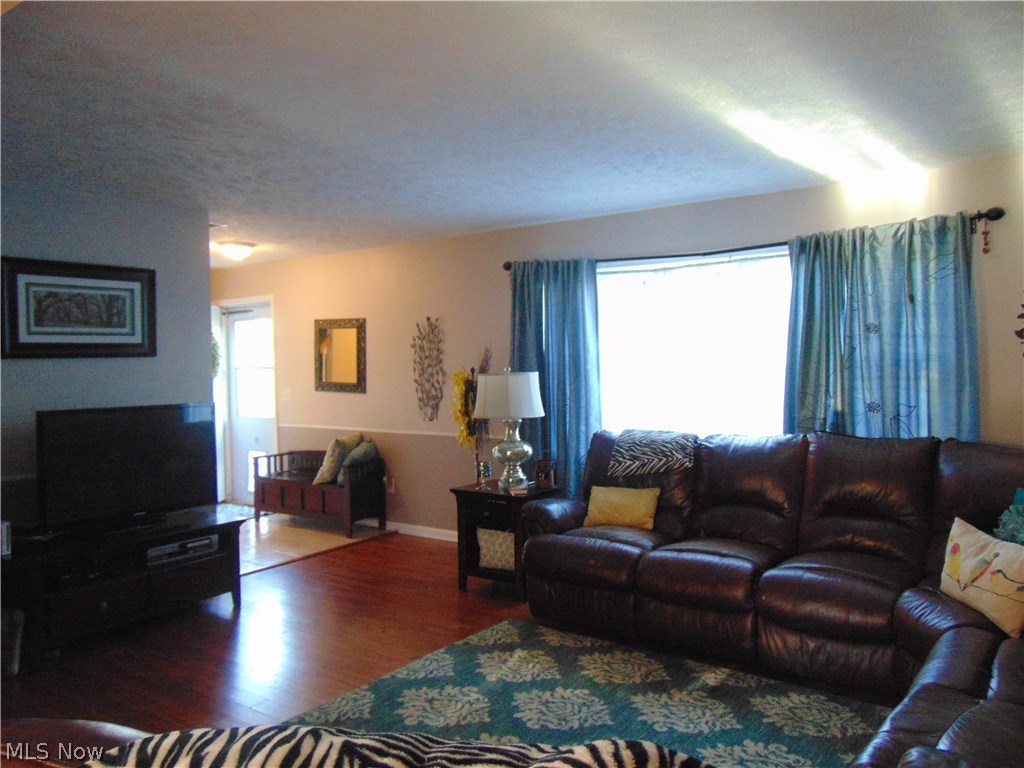 187 Lee Road Painesville, OH 44077 - Photo 11 of 18 Gallery Image 11