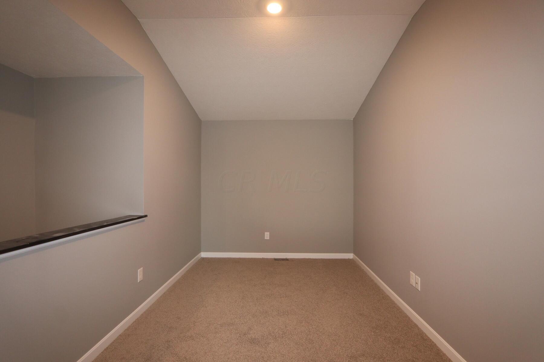 10 Erin Hls Road Commercial Point, OH 43116 - Photo 7 of 12 Interior