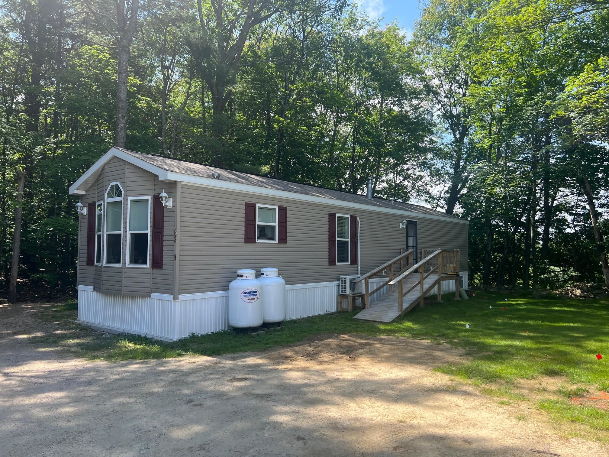 62 Leavitt Road, Unit 9 Pittsfield, NH 03263 - Photo 2 of 28 Gallery Image 2