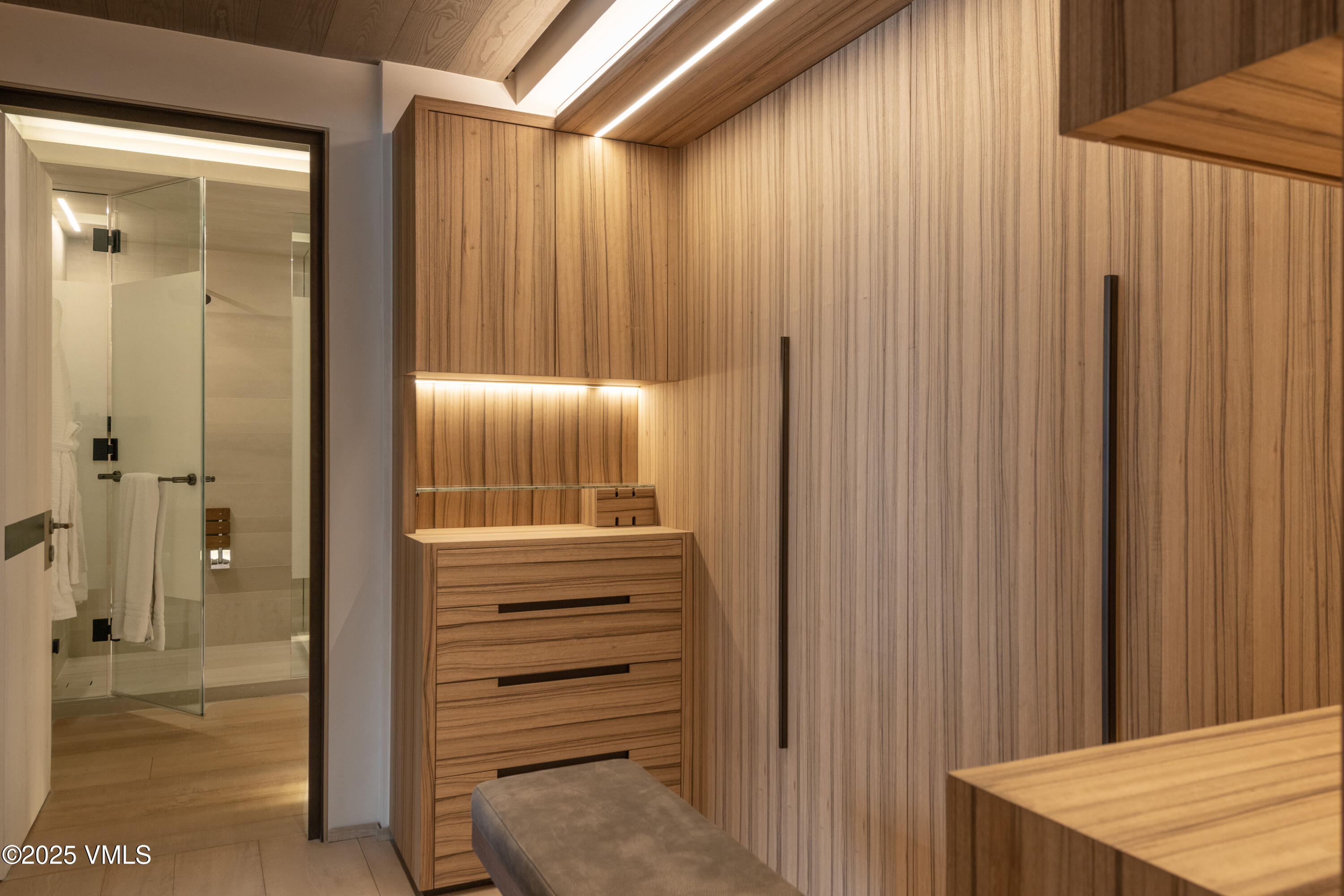 1 Vail Road, Unit 8202 Vail, CO 81657 - Photo 18 of 25 FS 8202 Master closet