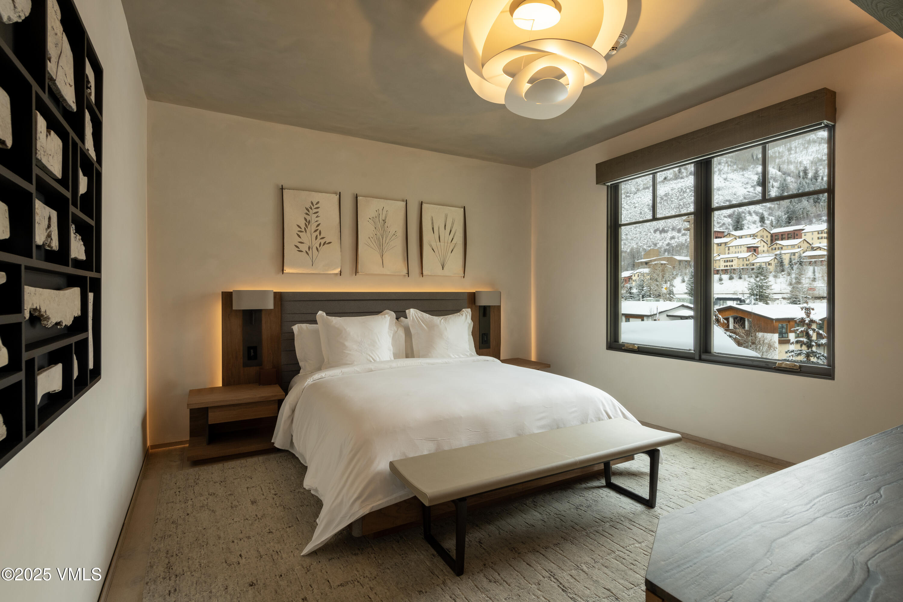 1 Vail Road, Unit 8202 Vail, CO 81657 - Photo 22 of 25 8202 guest 1 bed