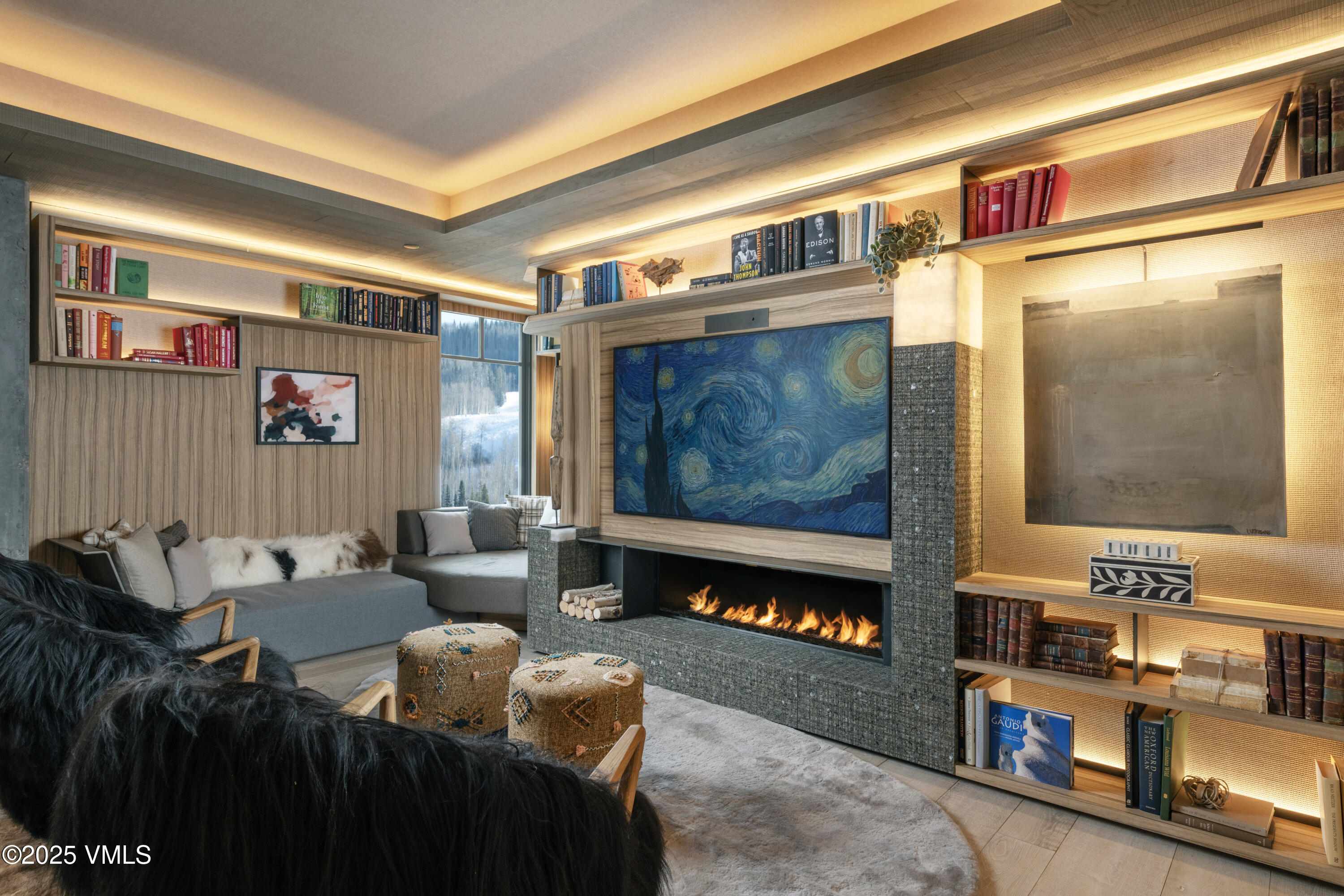 1 Vail Road, Unit 8202 Vail, CO 81657 - Photo 8 of 25 FS 8202 Den