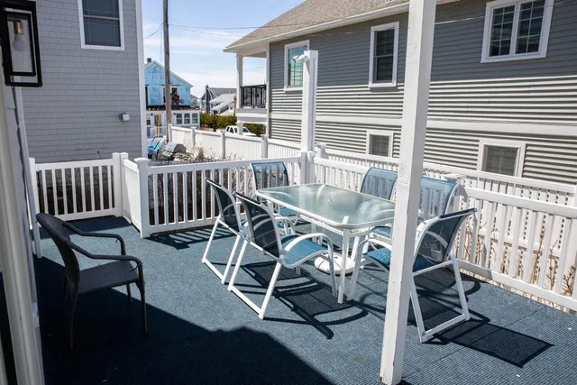 $1,589,000 | 108 Ocean Drive, Unit 1, Seabrook, NH 03874