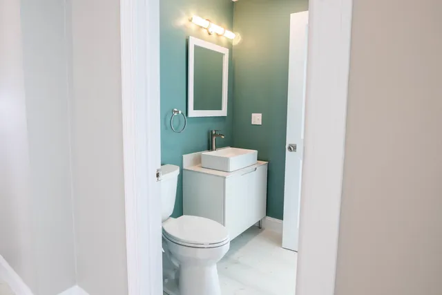 $1,589,000 | 108 Ocean Drive, Unit 1, Seabrook, NH 03874