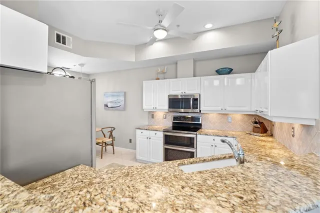 $799,000 | 1530 Clermont Drive, Unit 403, Naples, FL 34109