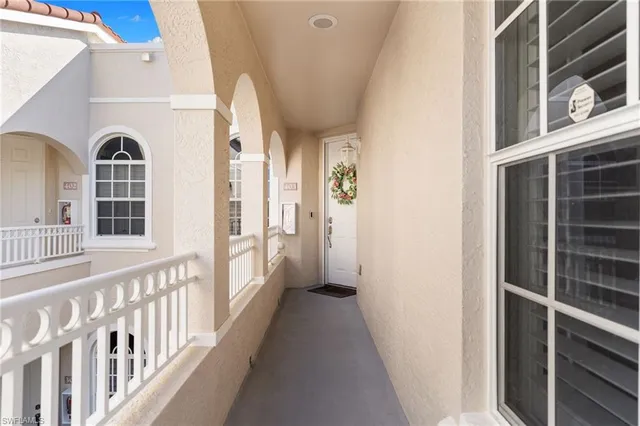 $799,000 | 1530 Clermont Drive, Unit 403, Naples, FL 34109