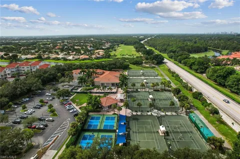 $799,000 | 1530 Clermont Drive, Unit 403, Naples, FL 34109