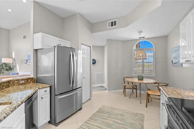 $799,000 | 1530 Clermont Drive, Unit 403, Naples, FL 34109