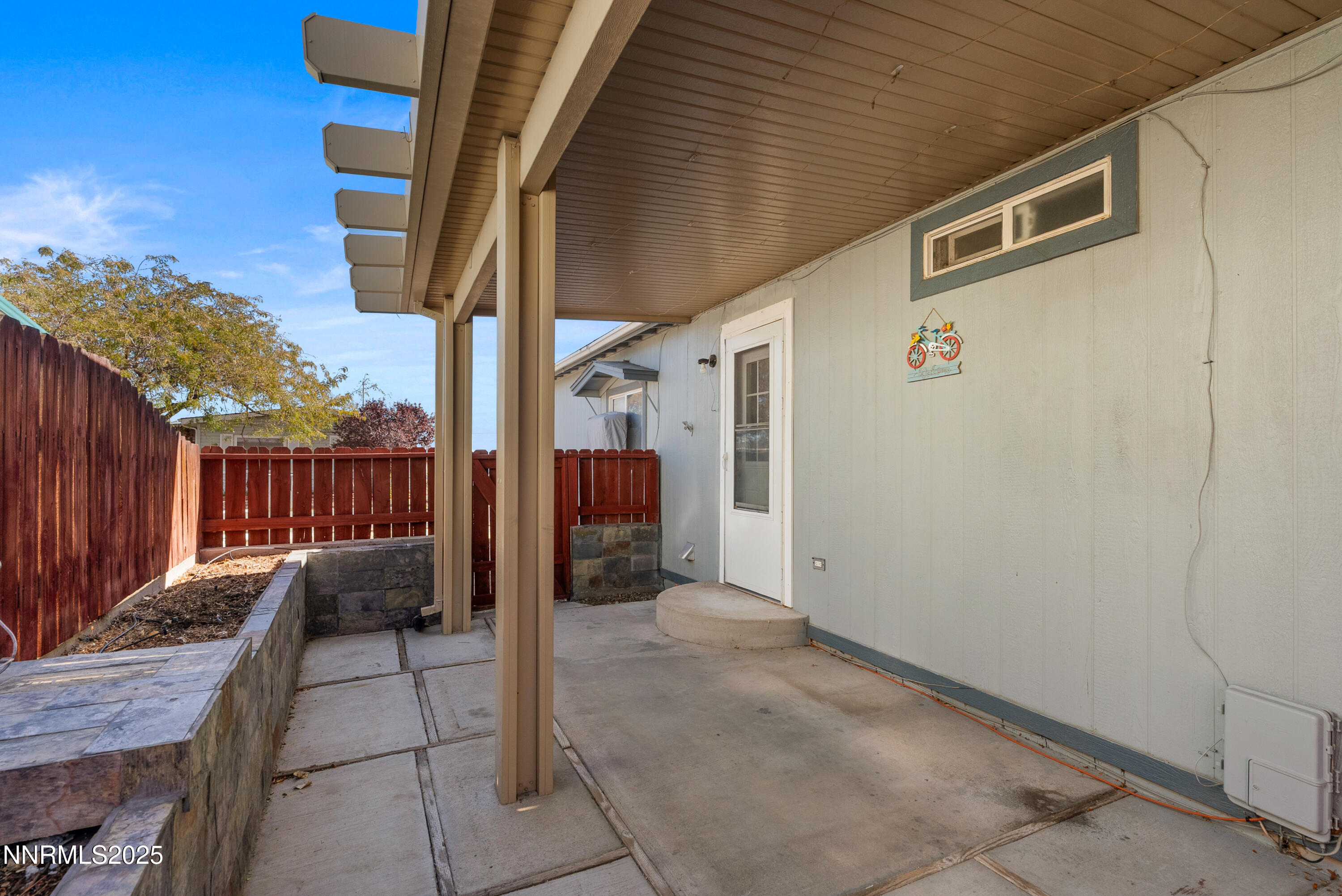 325 Parkland Way Fernley, NV 89408 - Photo 33 of 35 a view of a porch