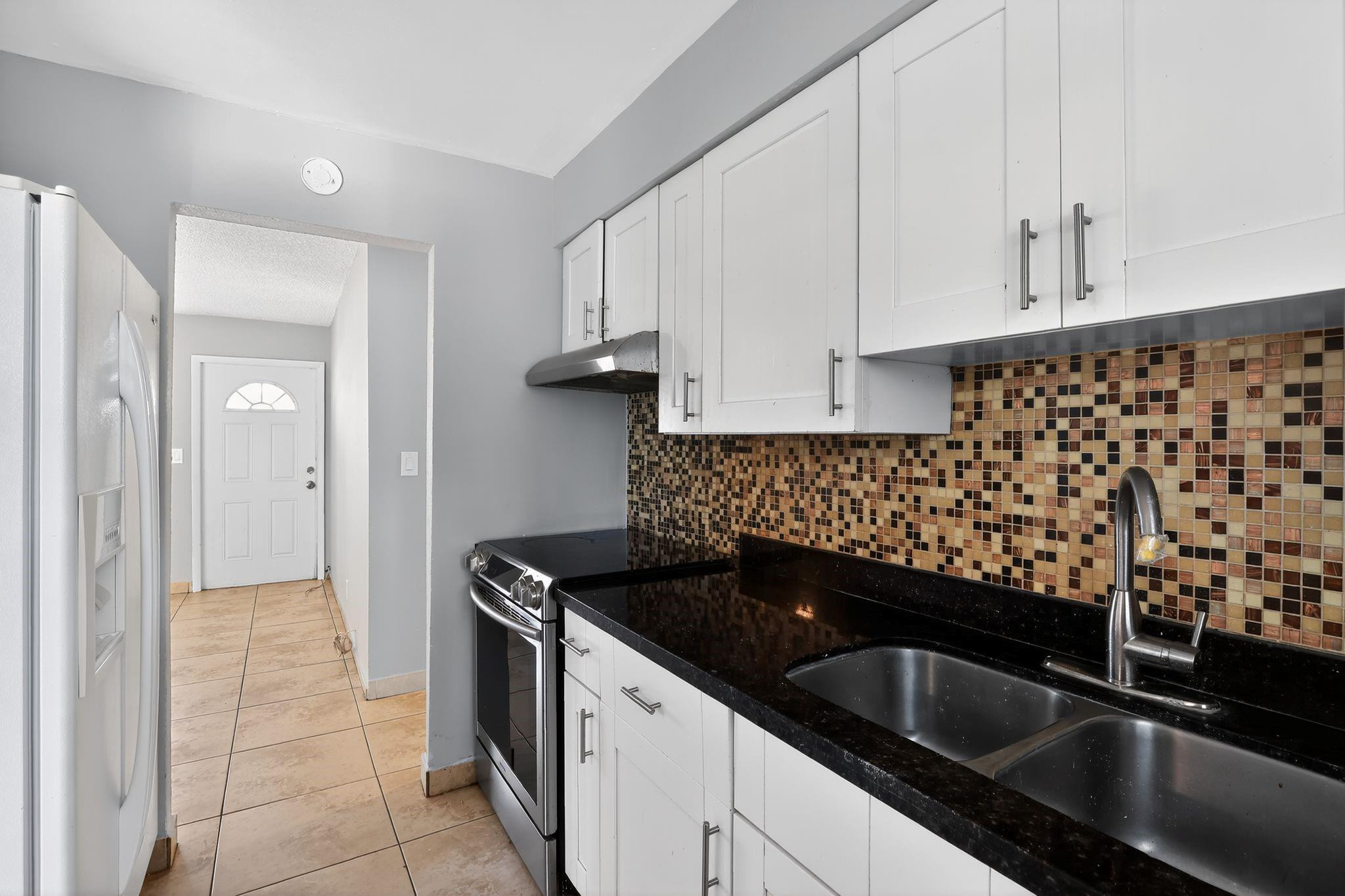 4810 Northwest 19th Street Lauderhill, FL 33313 - Photo 8 of 16 Photo 8