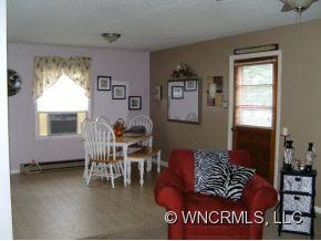 285 Mc Kinney Road Marion, NC 28752 - Photo 4 of 12 Gallery Image 4